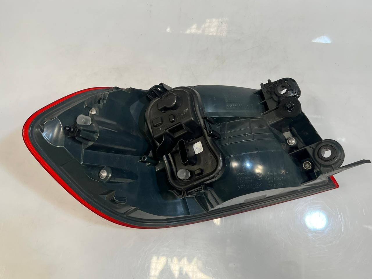 BMW F32, F33, F36, F82, F83 M2 Outer Tail Light LEFT RIGHT 7296098 7296097