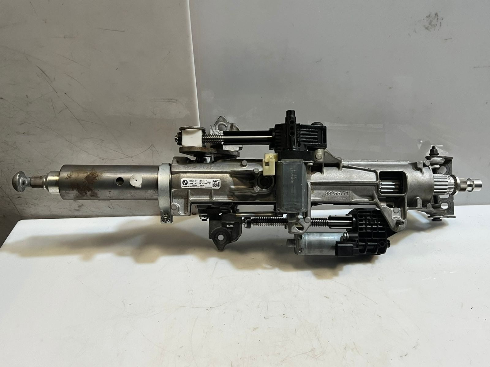 2024 BMW iX I20 and I7 G70 Electric Steering Column Adjustment 5A81930 OEM