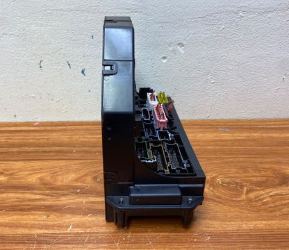 Mercedes-Benz Sam Control Module Front Integrated Fuse A2129004225 E-Class W212