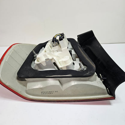 OEM BMW 3 Series E90 E91 Rear Right Taillight LED 4871732