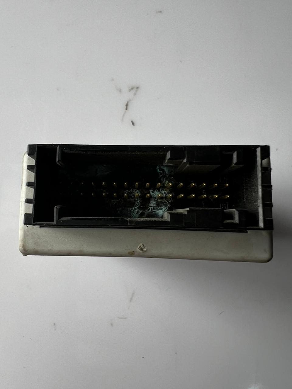 2009-15 BMW 550i 528i 650i 6796604 Tire Pressure Monitor Control Module 