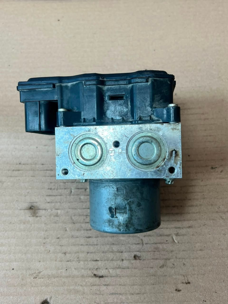 2006-2015 Mini Cooper R60 R59 R55 R56 FWD ABS Pump Control Module 6866011