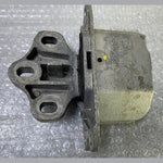 Bild in die Galerieansicht laden, OEM BMW F44 PETROL B38A15F GEARBOX ENGINE MOUNT 6853453
