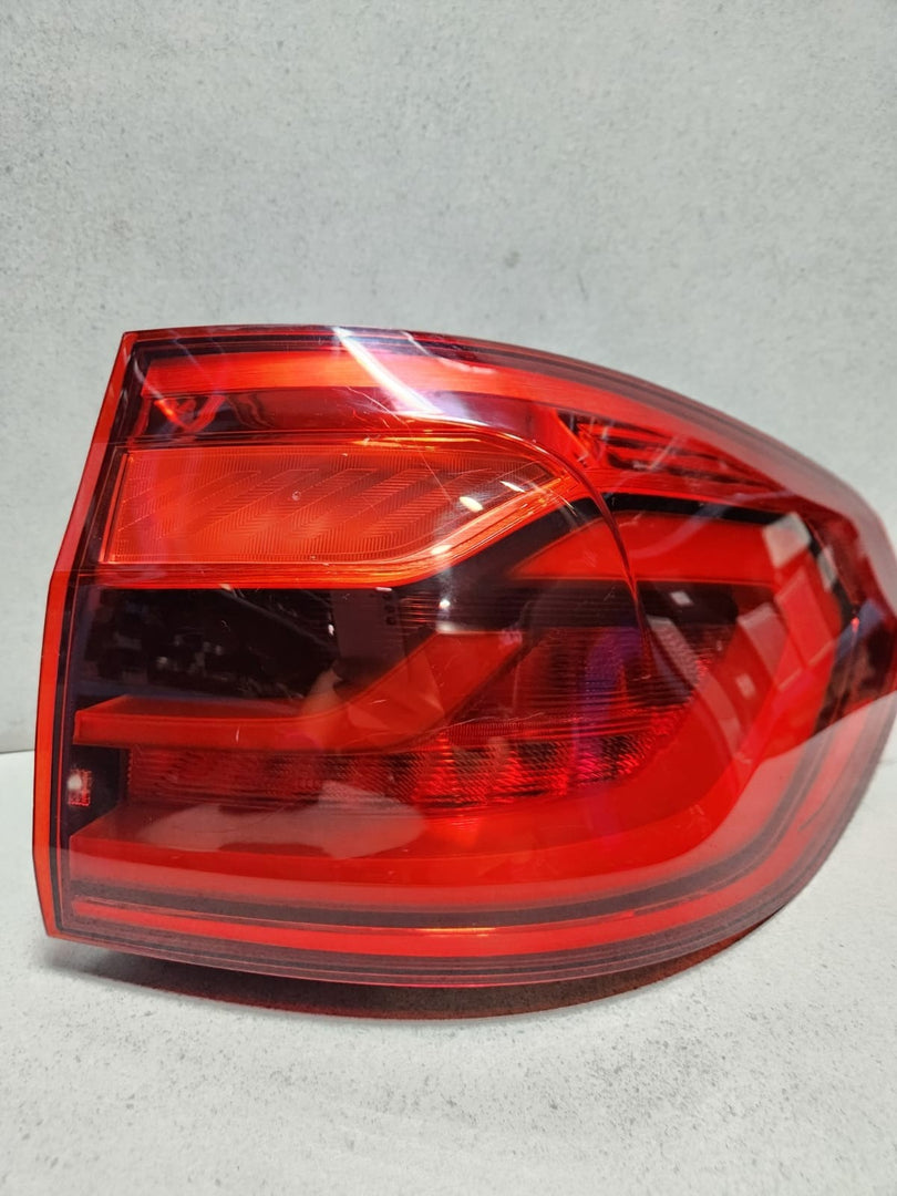 BMW 5 G30 Rear Tail Light Rear Right 7388948 5 Series G30 G31 