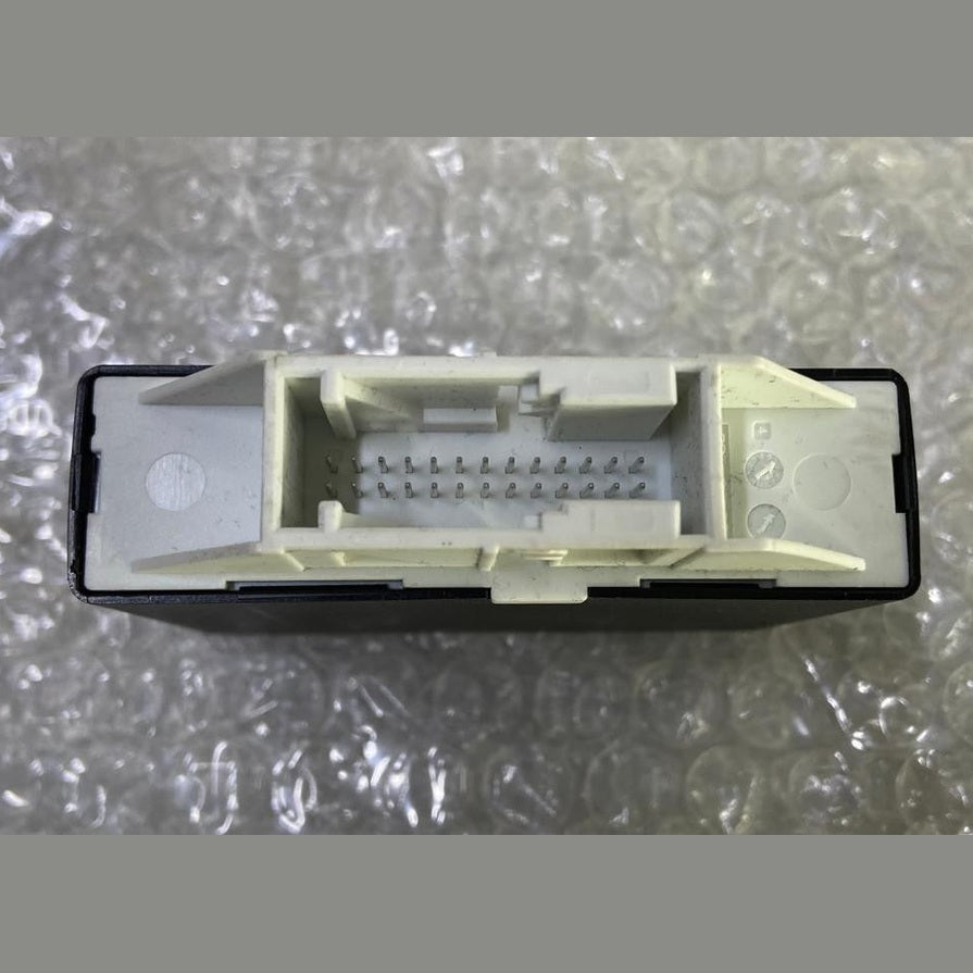 OEM BMW G11 G12 Park Assistant Control Module 6819571