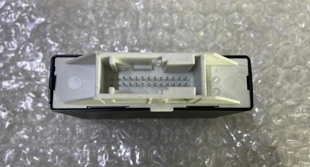 OEM BMW G11 G12 Park Assistant Control Module 6819571