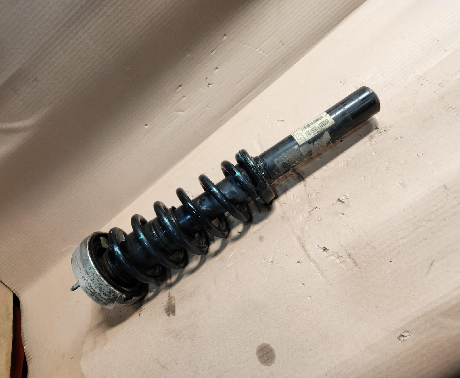 2007-2010 BMW X5 Shock Absorber 6781919 X5 E70 3.0si models