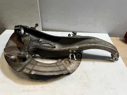 2011-2016 BMW M5 M6 F10 F12 F13 F06 Front LEFT Steering Knuckle 2284053 OEM