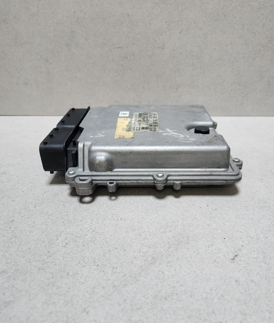 2010-2016 Mercedes-Benz E300 Engine Control Unit A6421508900