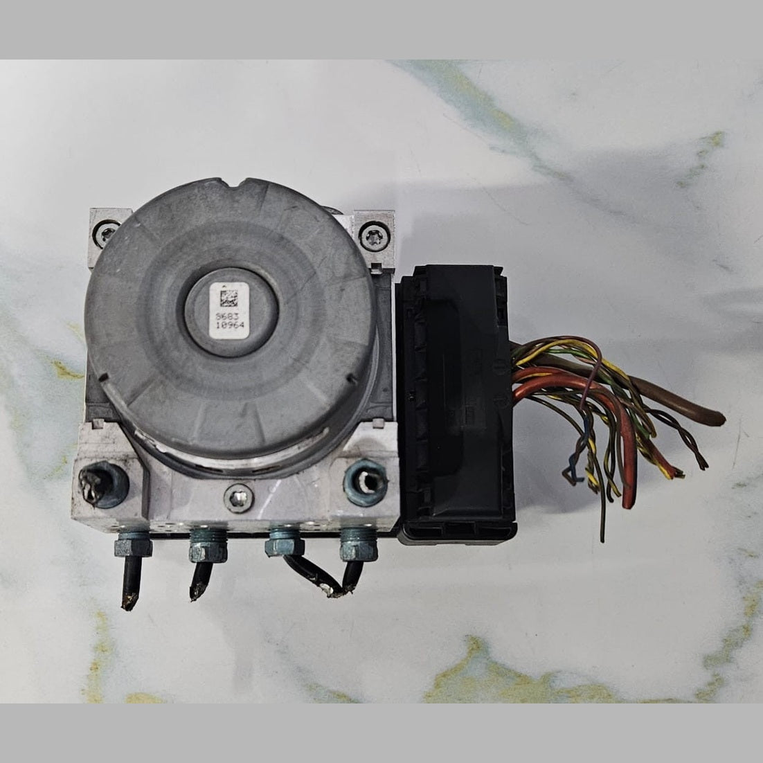 OEM BMW F30 F31 F20 F21 ABS Pump ECU DSC Control Unit Brake ECU 6875559 6875558