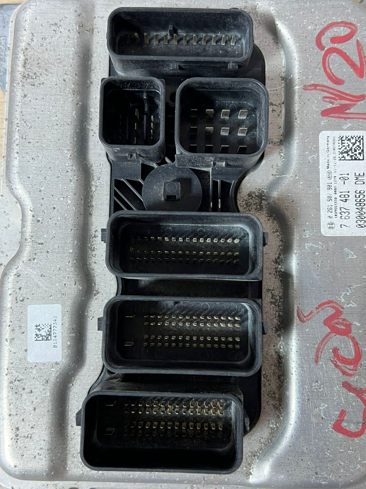 BMW 3 F30 F35 F31 F10 N20 2014 Engine control unit module ECU 7637481