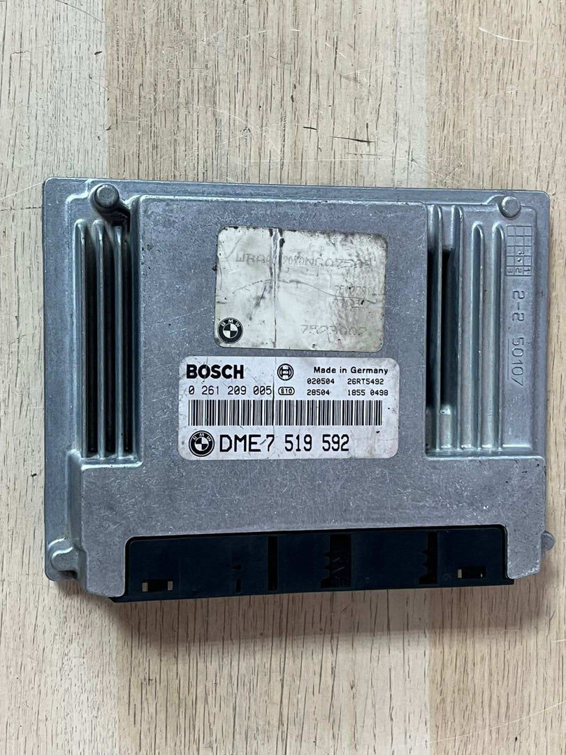 2003 BMW Engine Control Unit 7519592 3' E46 BMW 318i DME7 ME9.2 ECU 