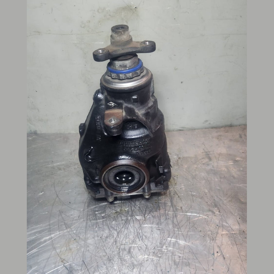 2015-2016 BMW 228i Rear Differential Carrier Assembly 7612168 230i 328i 330 2.81