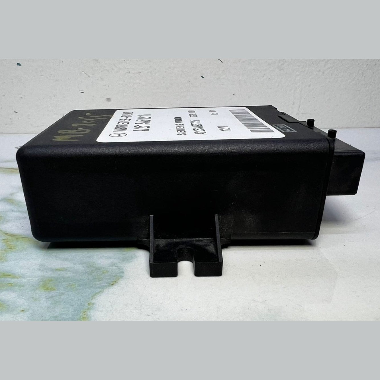 Mercedes Air Suspension Control Module A2515450216 W251 R-Class and E-Class W211
