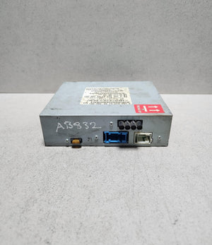 2010-2011 Mercedes-Benz C250 Tv Tuner A2048205285 W204 C-Class C250 and C63 AMG