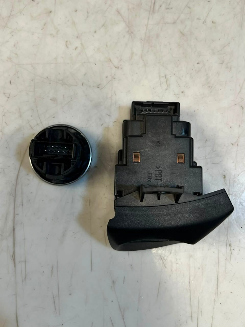 2013 BMW X1 E84 20iX N20 Engine Control Unit ECU SET DME+ CAS3 8617569 OEM