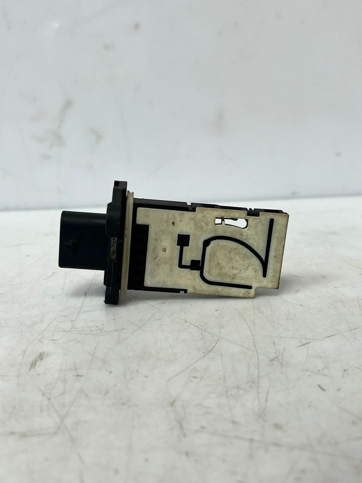 BMW F20 F21 F22 F23 F10 F30 F36 F80 G01 Mass Air Flow Sensor 8570107 OEM