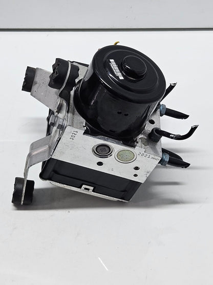6881322-2018 BMW X3 X4 F26 ABS/DSC Pump Control Module OEM