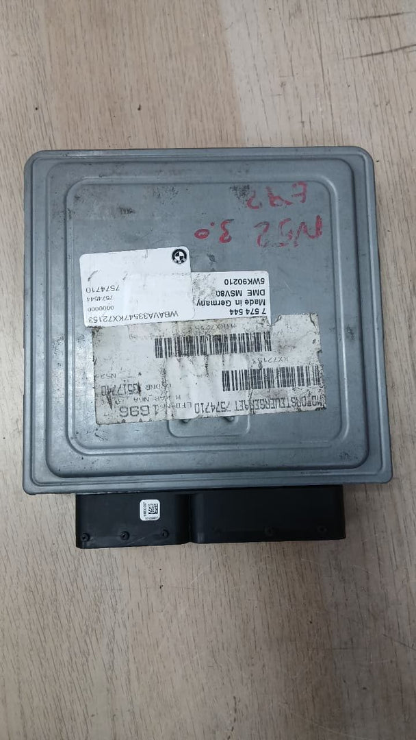 2007-2008 BMW 328i Engine Control Module MSV80 DME 7574544 3.0 E90 E60