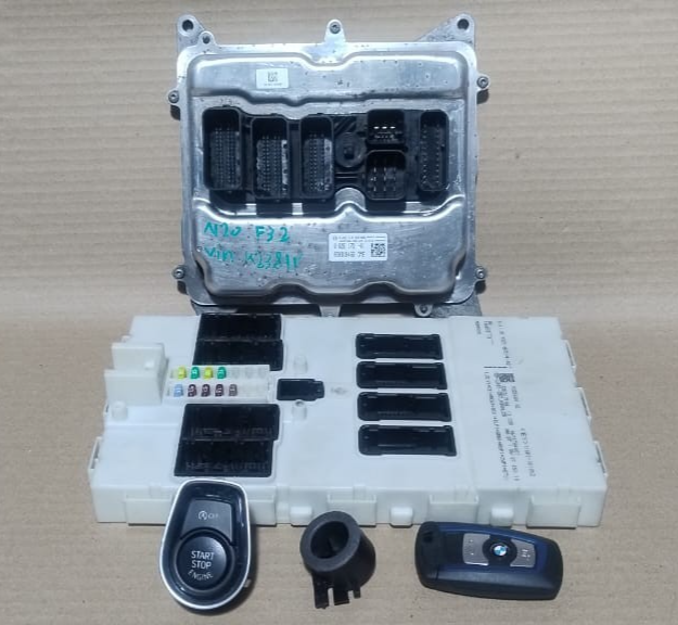 BMMW 420i F32 2013 ENGINE CONTROL ECU UNIT SET DME 8626172