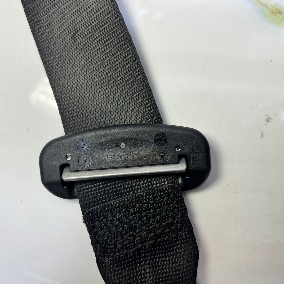 2021-2025 Mercedes-Benz W206 C-Class Rear Left Side Seat Belt A206 8600102 OEM