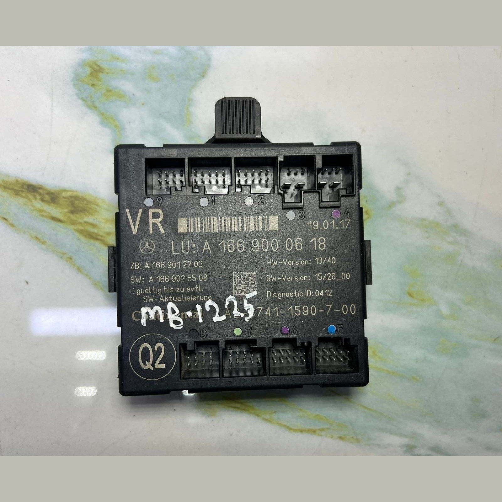 Mercedes-Benz Door Control Module A 1669000618 GL, GLE, and ML