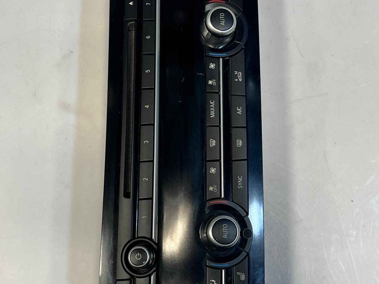 BMW 7 Series F01 F02 Radio Air Conditioning Switch Control Unit Panel 9331872