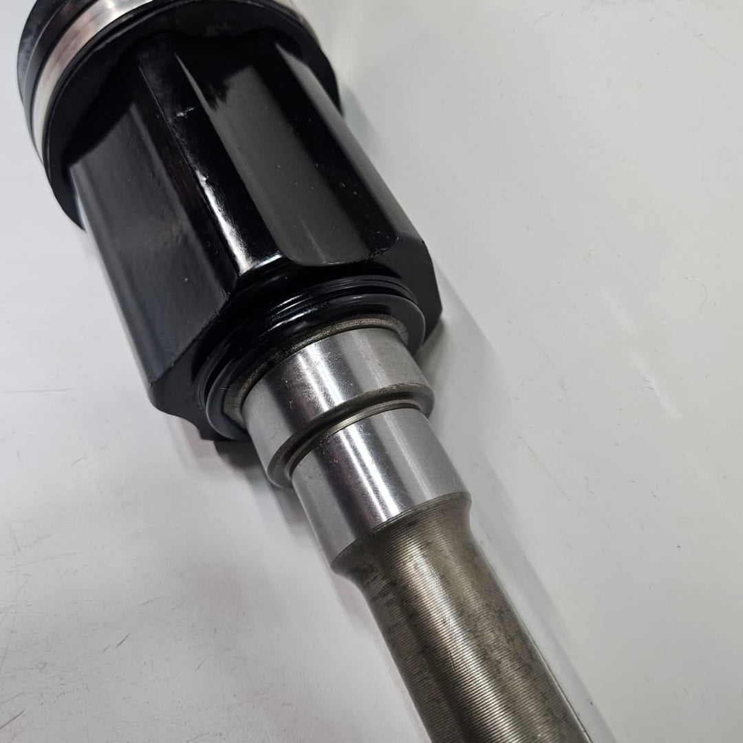 2017-2020 BMW G30 G31 xDrive 530i Front Right Driveshaft 8664676 NEW