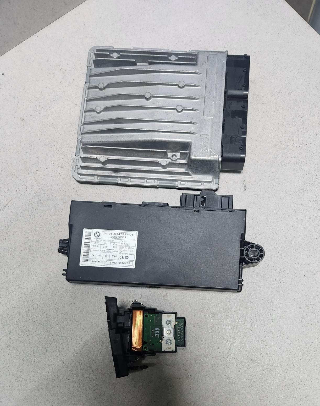 2008-2013 BMW M3 Engine Computer DME 7842403 BMW M3 E90 E92 E93 MS MS60 ECU SET 