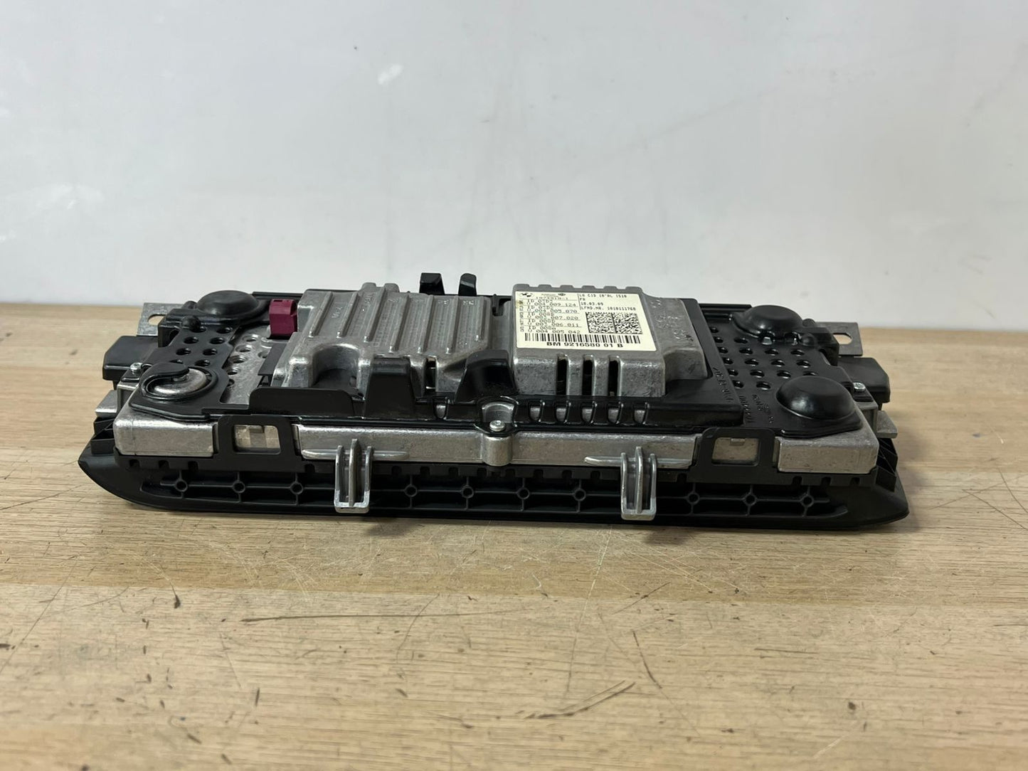BMW Central Information Display Screen 9216580 7 Series F01 F02 F03 F04. CIC