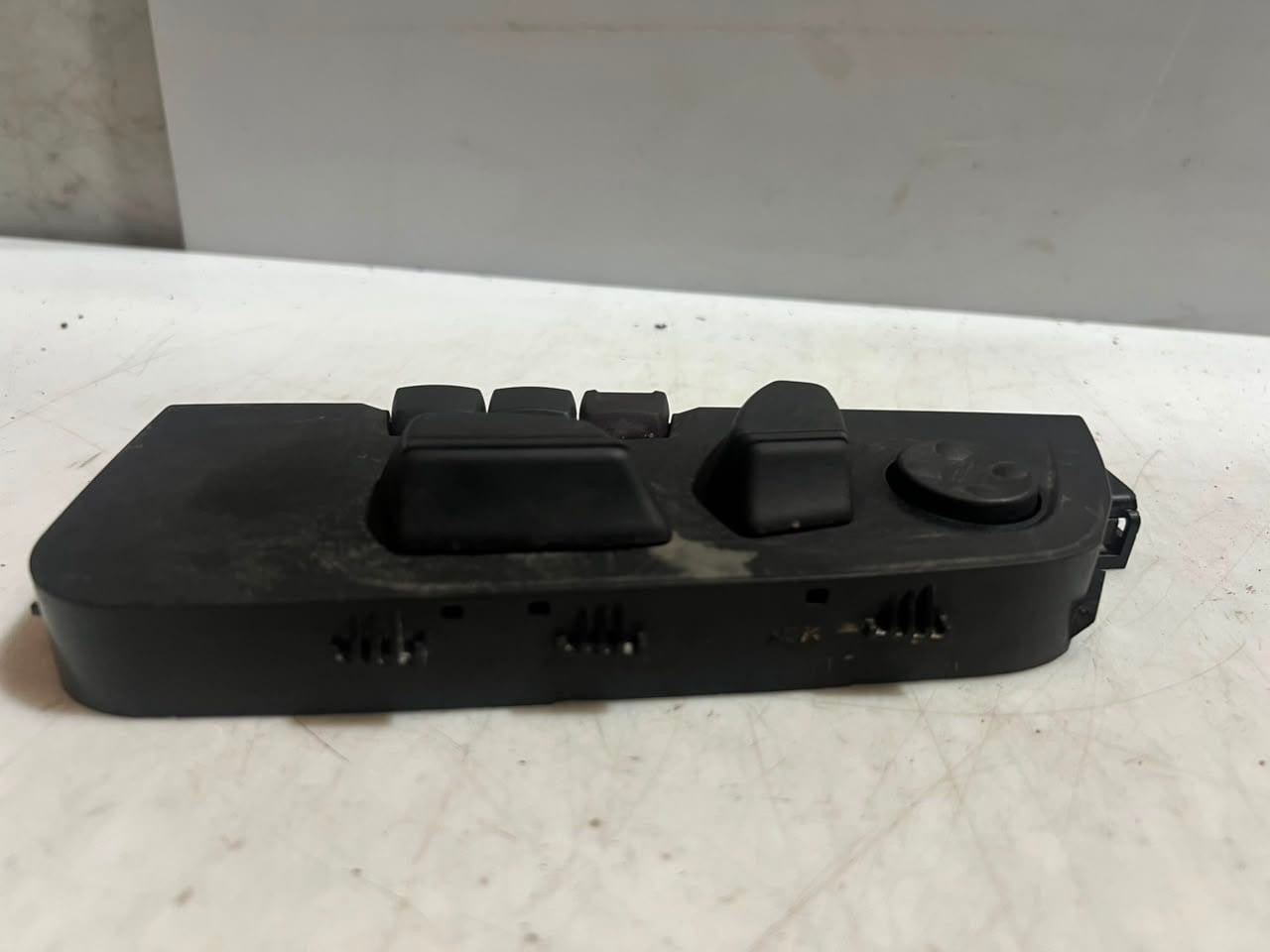2017 BMW F25 X3 F30 F31 F35 3 Series 435i LEFT Seat Control Switch 9359831