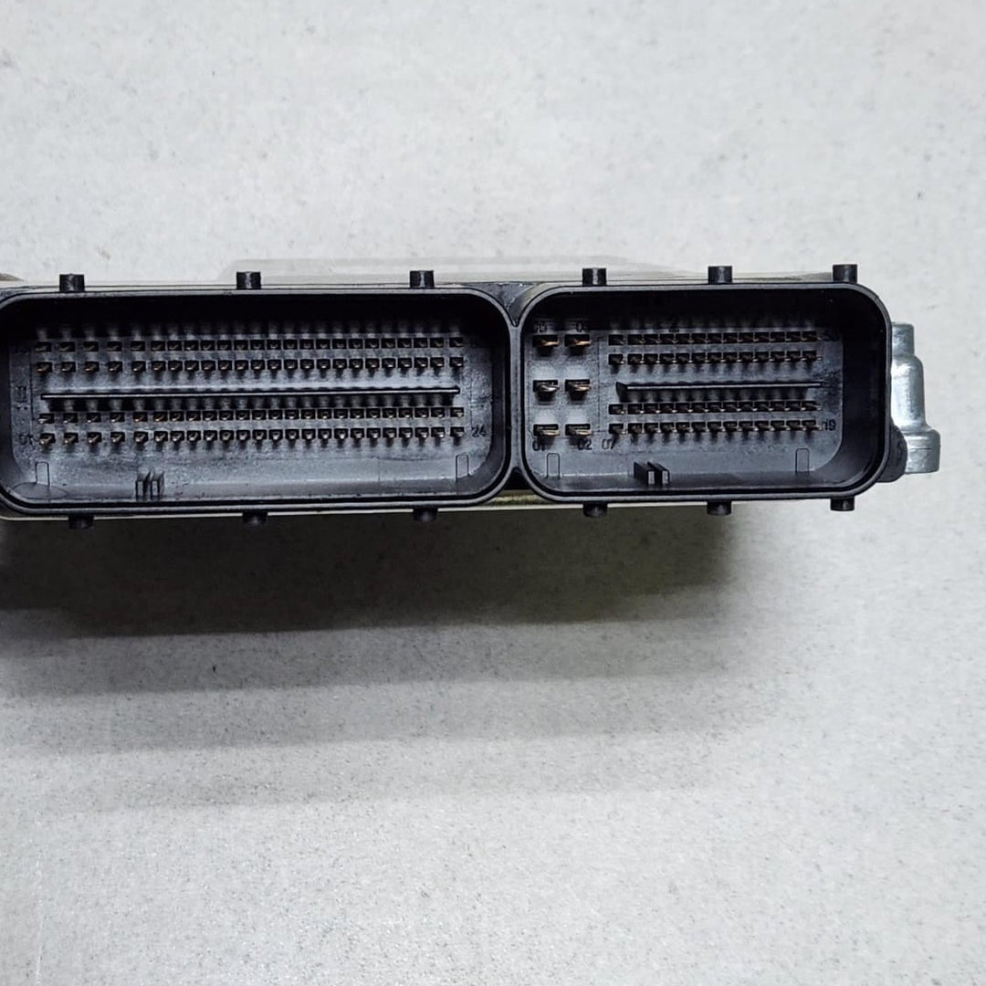 2007-2008 BMW X5 E70 DIESEL 3.0D M57 Engine Control Unit 7806976 X5 E70