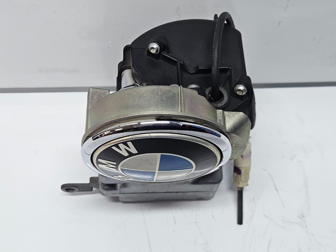 BMW 6 SERIES F06 F12 F13 REAR VIEW REVERSING CAMERA WITH CASING BADGE 7308625