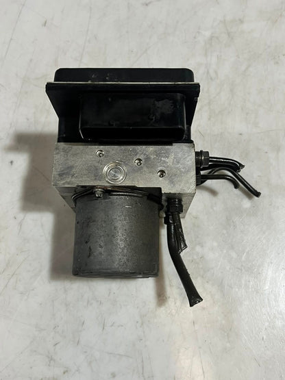 BMW 5 Series E60 E61 E63 E64 ABS Pump with Control Module 6766300 OEM