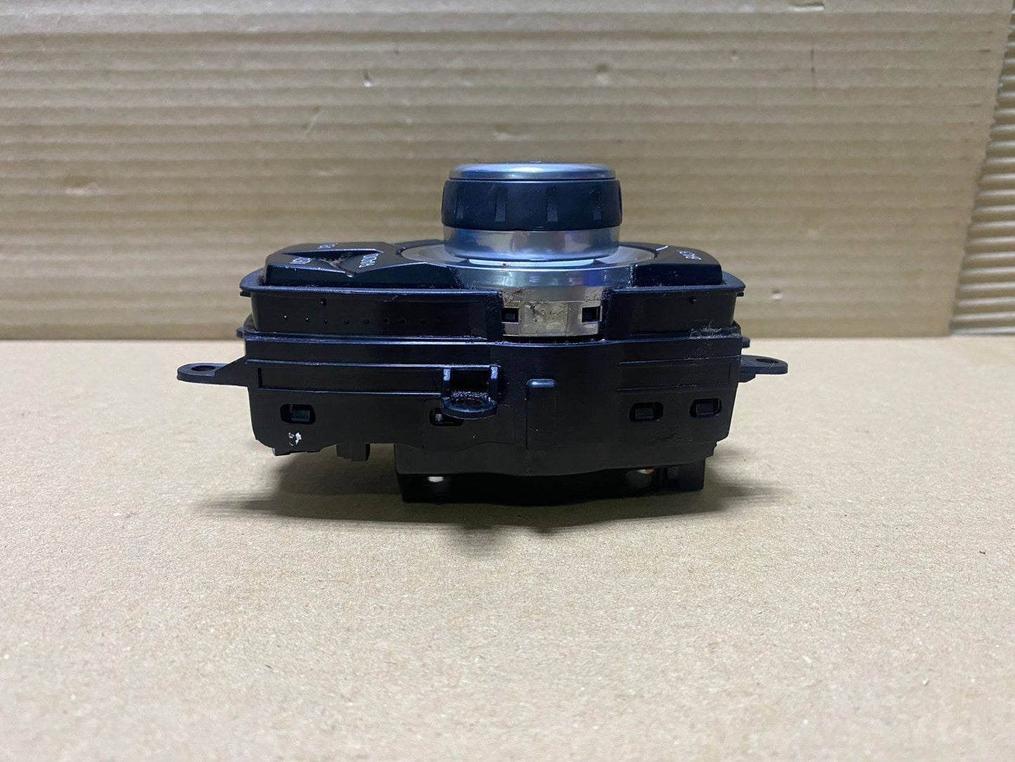 2007-2013 BMW X5 Idrive Controller 9285444 - E60,E63,E70, E71,E81, E84, E88,E90