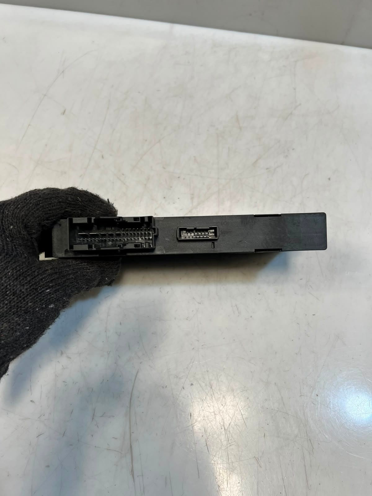 2011 BMW 328i 3 Series E92 E93 X5 X1 E70 N47N CAS3 C4 Control Module 9237046 OEM