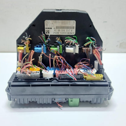 10-16 Mercedes-Benz W212 W204 Front SAM Module Relay Fuse Box A212 9006624 OEM