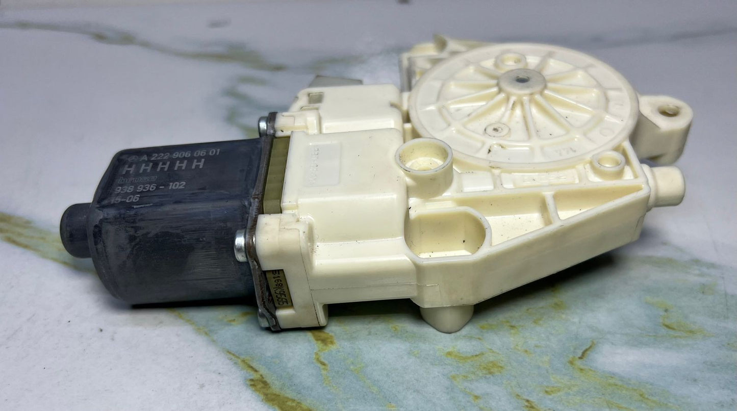15-20 Mercedes-Benz W222 S-Class Window Motor Front Right Side A222 9060601 OEM