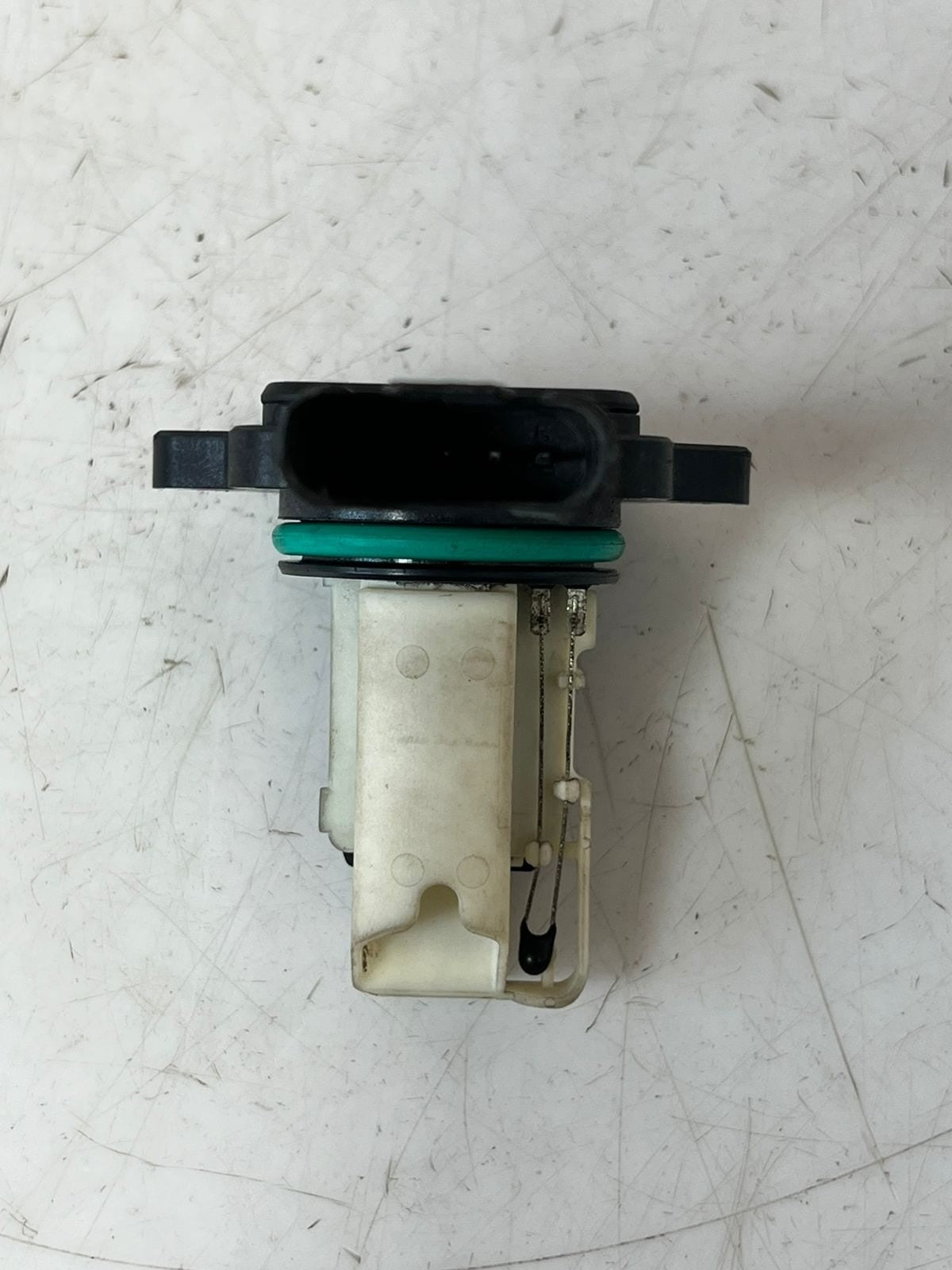 2008-2013 BMW 128i X1 X3 X5 Z4 E60 E61 E70 E90 E92 Mass Air Flow Sensor 7551638 