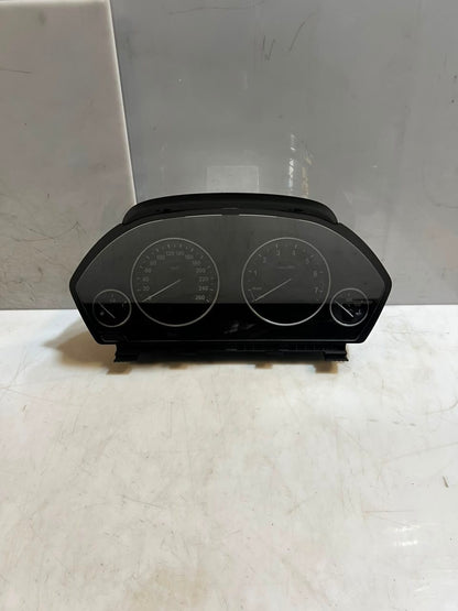 2016 BMW 3 Series F30 F31 F32 F34 320i SPEEDOMETER Instrument Cluster 6804979