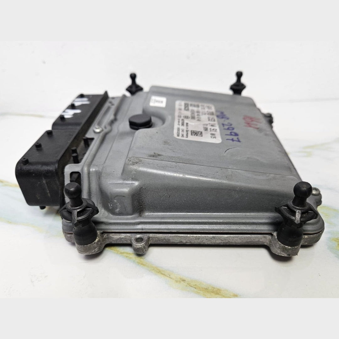 07-12 Mercedes W164 GL ML GLE ECU Engine Control Module Unit A273 1531491 OEM