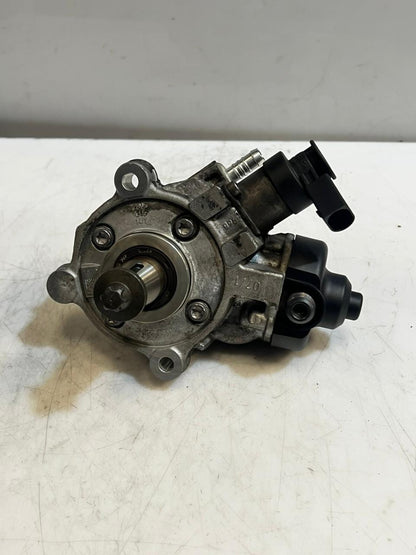 BMW 1 Series F20 F21 1.6 diesel High Pressure Fuel Injection Pump 8515058 OEM