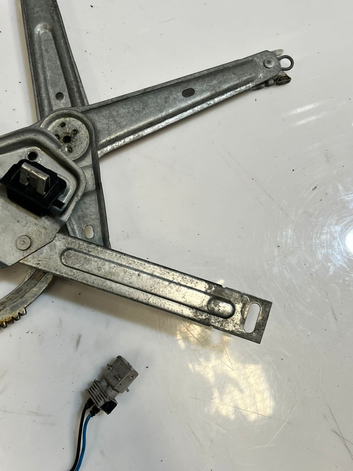BMW 5 Series E34 Window Regulator Rear Right Electric 1944072 OEM