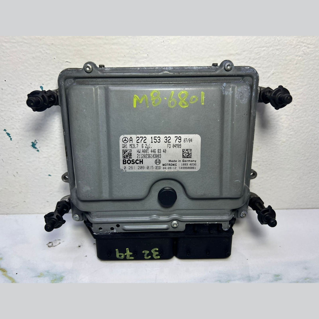 Mercedes-Benz Engine Control Unit A2721533279 SLK350, S350, and CLS C219