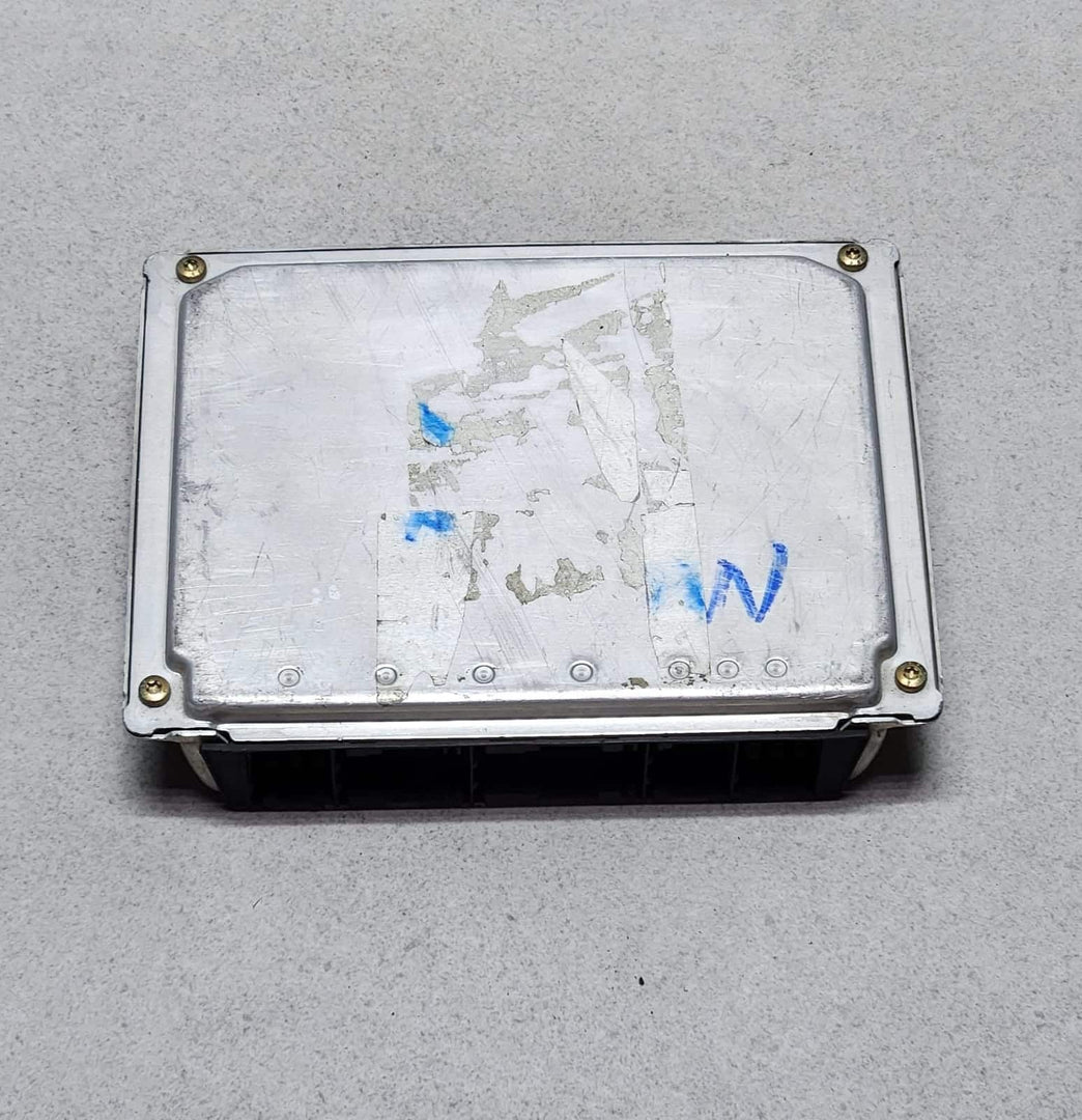 2001-2005 BMW X5 330i Engine Control Unit 7519308 OEM