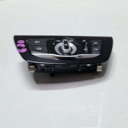 2016 BMW 528i Headlight Switch 6841883 5 Series G30 G31 OEM 