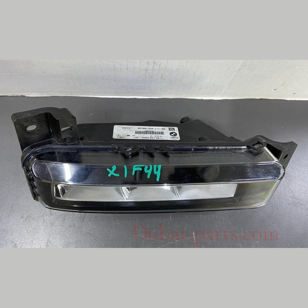 OEM BMW 2 3 5 SERIES X1 F44 G20 G30 FRONT RIGHT FOG LIGHT GENUINE 7433788
