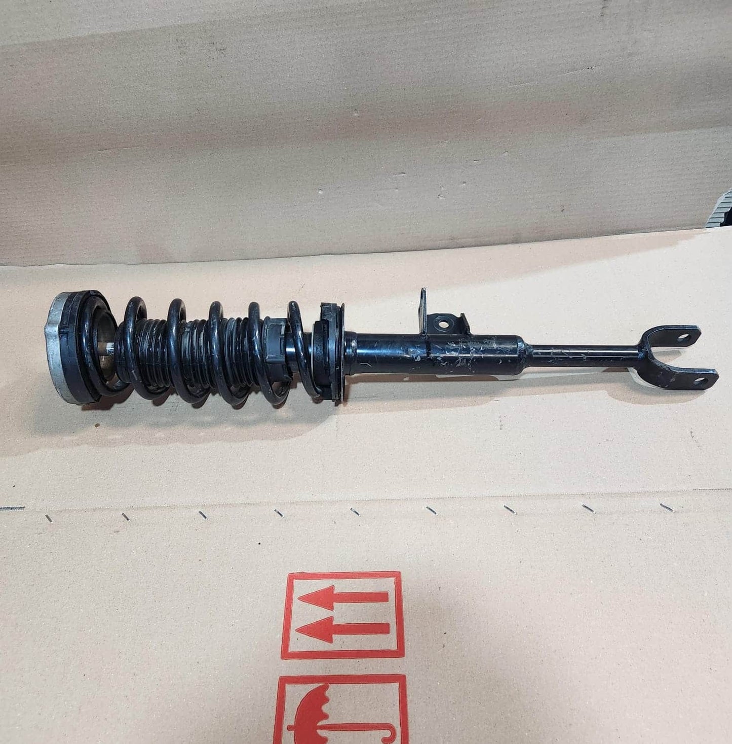 2017-2023 BMW 530i Front Shock Absorber 6866592 5 Series G30 530i and 540i 