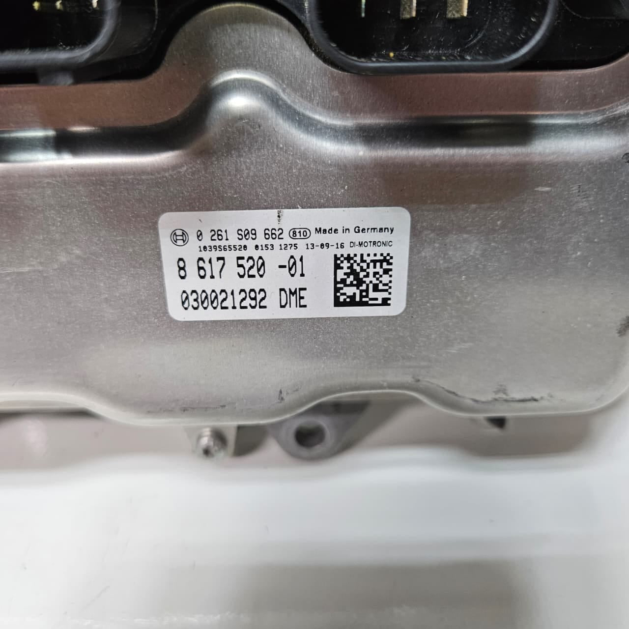 8617520-2014-2018 BMW X5 F15 F07 F10 5.0i N63N Engine Control Unit DME Key Set