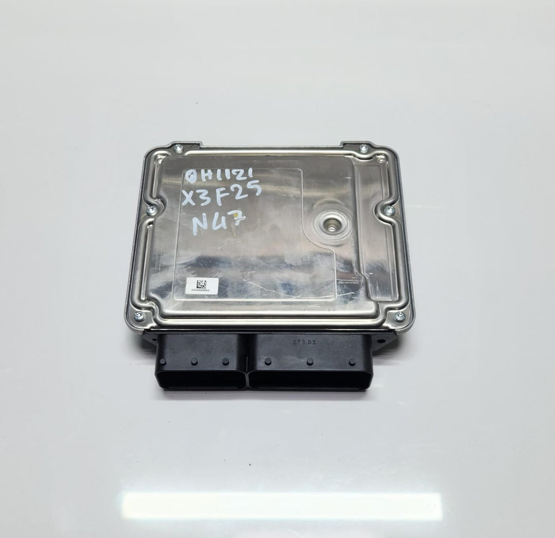 2012 BMW X3 Engine Control Unit 8572418 5 Series F10 520d and X3 F25 OEM 